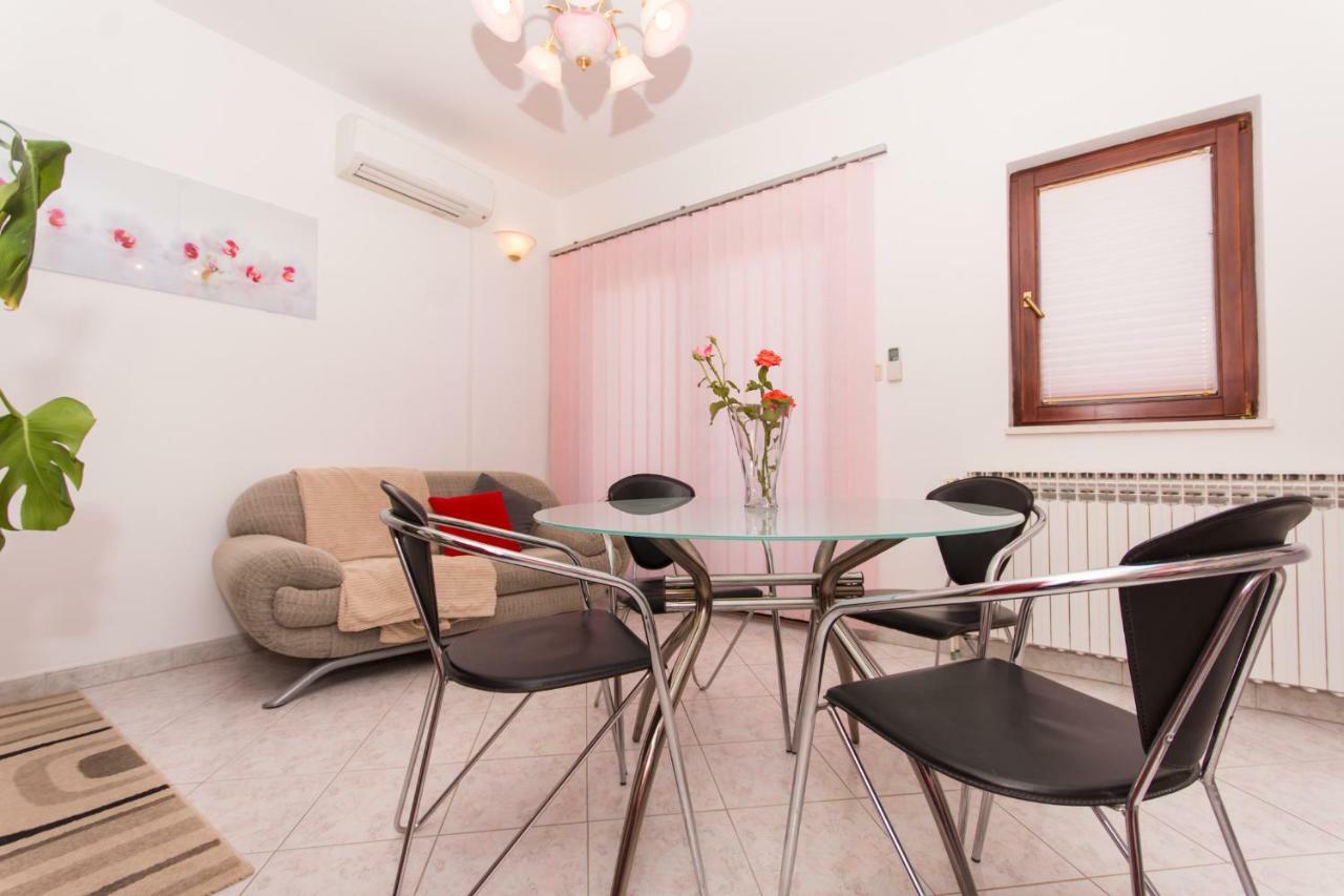 Apartman Mina Trogir Exterior photo